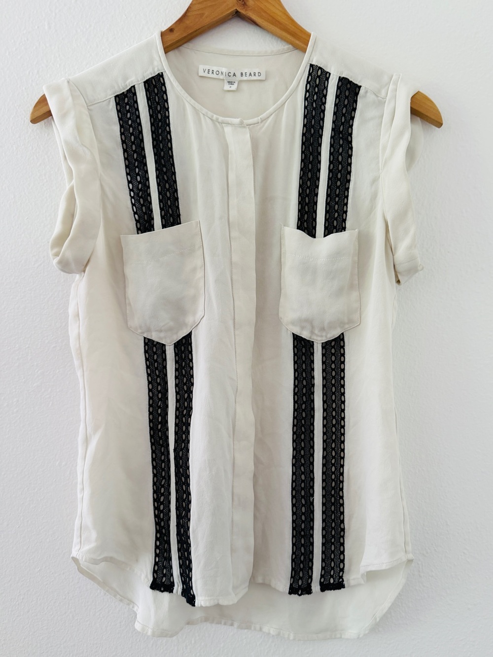 Veronica Beard Black Lace Inset Sleeveless Silk Ivory White Top